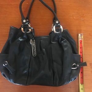 Beautiful black hobo bag!!